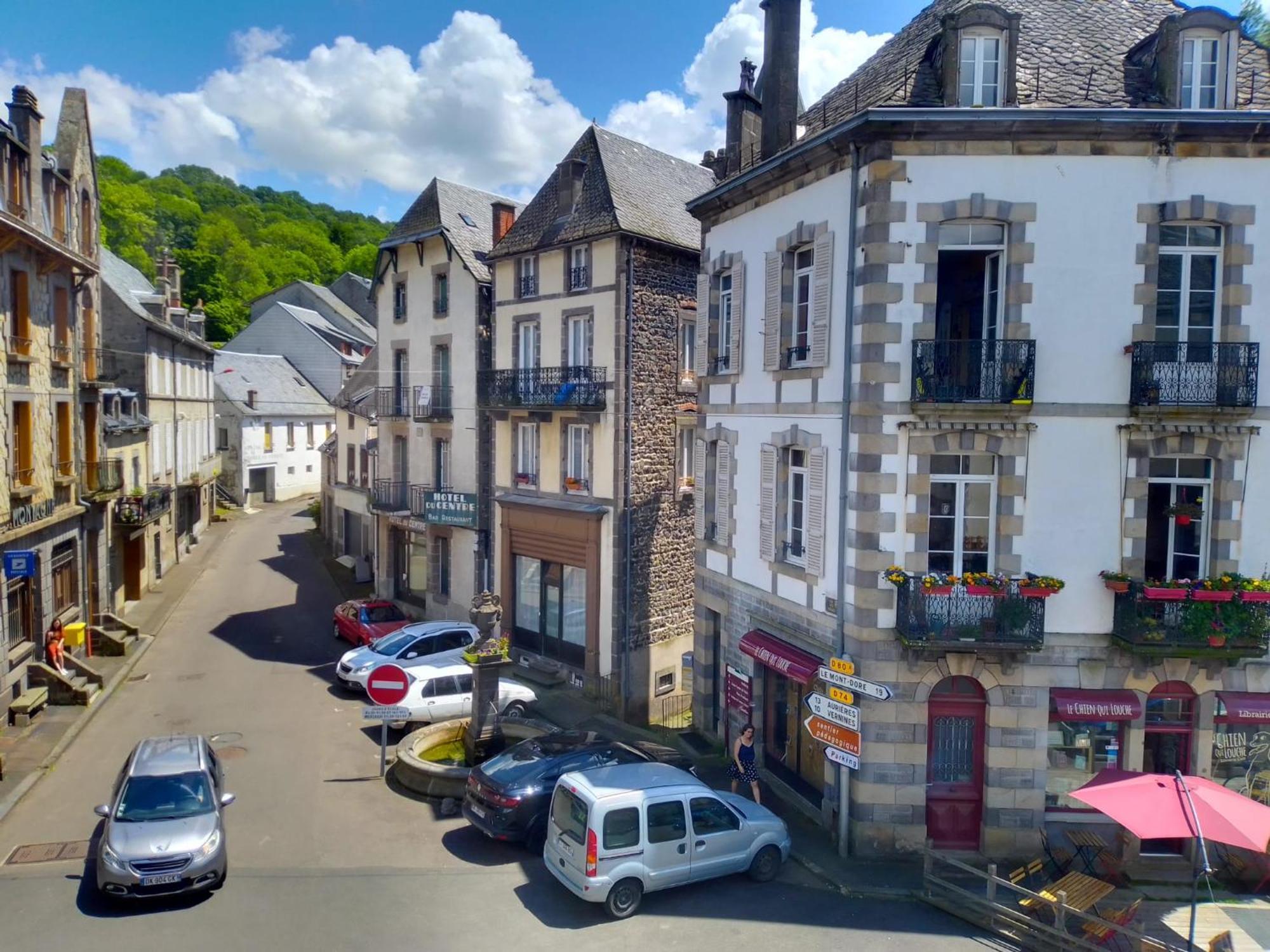 Les Arvernes Rochefort-Montagne Екстер'єр фото